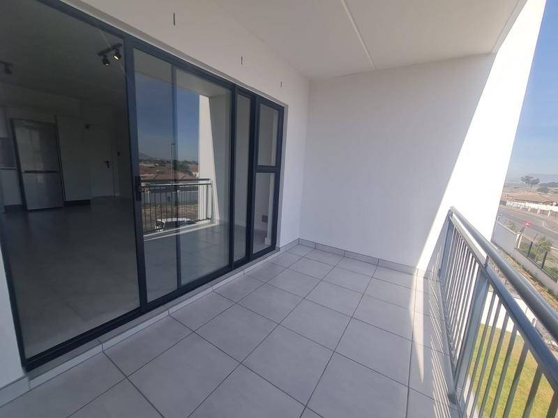 To Let 2 Bedroom Property for Rent in Zevenzicht Western Cape